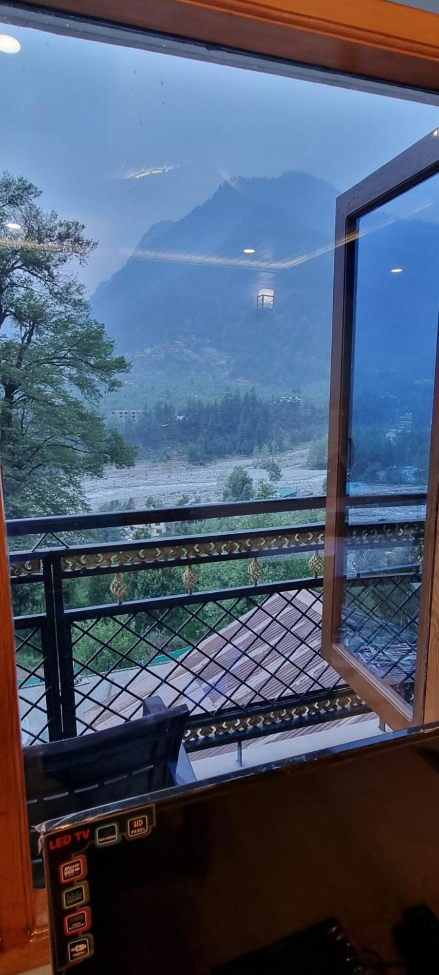 The Sana Luxury Stay, Manali Bagian luar foto